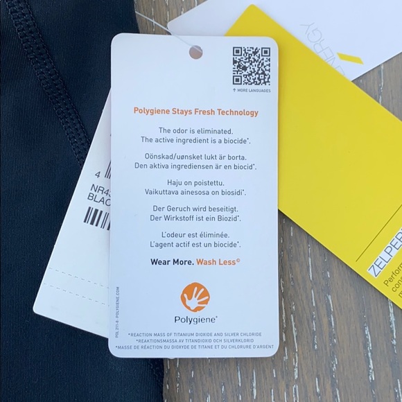 NWT Nordstrom - Zella Yoga Pants - Size M, Black - High Waist 7/8 - Picture 3 of 5